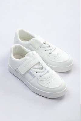 Кросівки дитячі